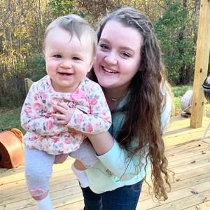 Meet your Posher, Whitney